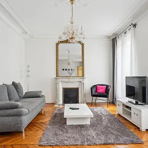 luxury-appartment-la-tour.fr-paris.fr/
